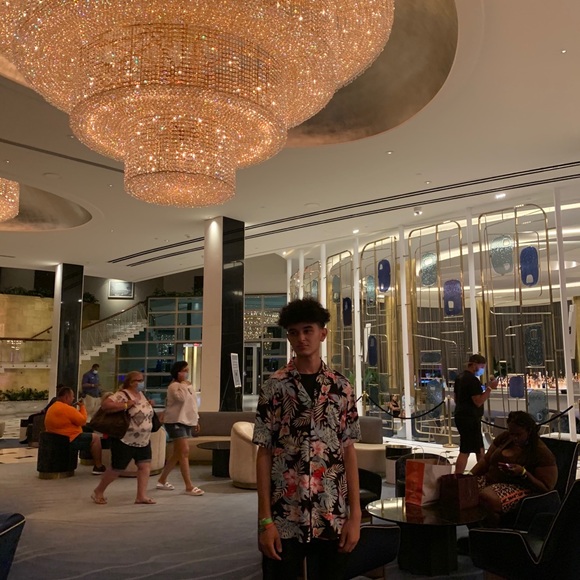 Meet your Posher, Adham - Picture 1 of 1